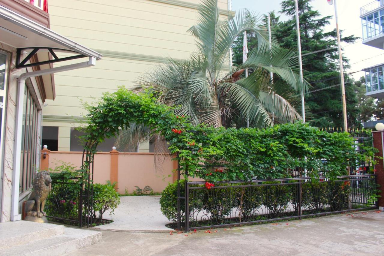 Hotel Palermo Kobuleti Kültér fotó
