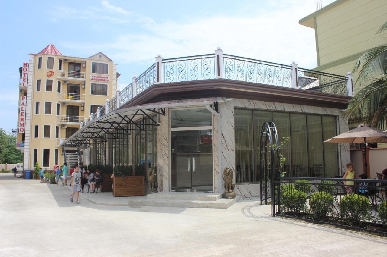 Hotel Palermo Kobuleti Kültér fotó